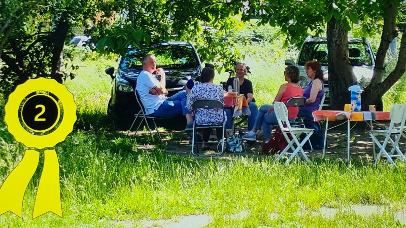 Tisch im Garten Preis